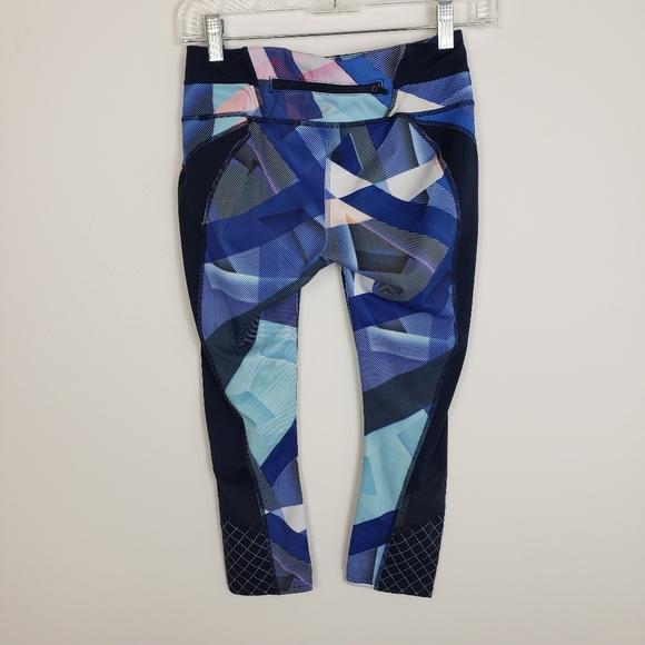 Athleta Multicolor Electric Geo Sonar Mesh Panel Capri Cropped Leggings XS - Picture 7 of 11